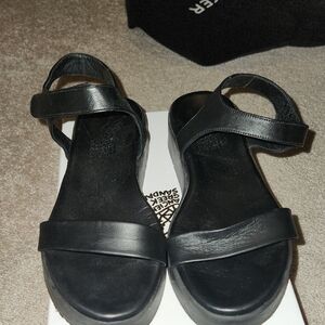 Worn: Womens Black Dad Sandals